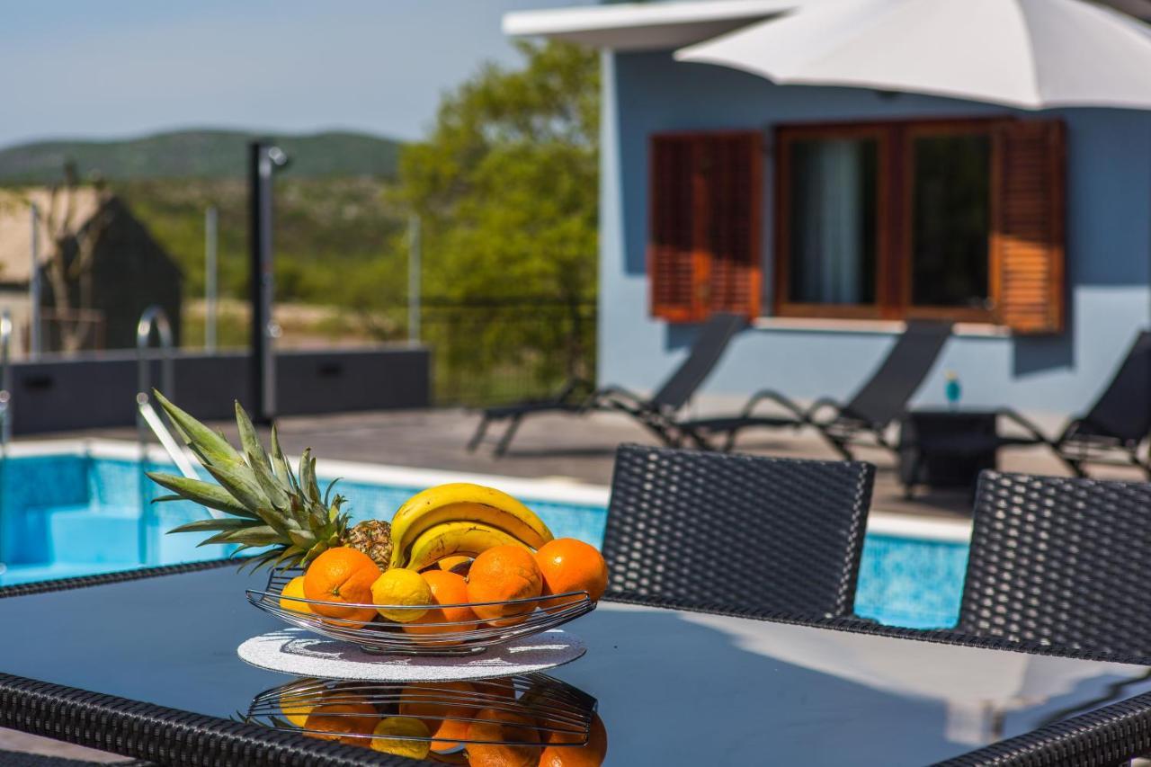 Holiday Home Villa Marija Radosic  Экстерьер фото