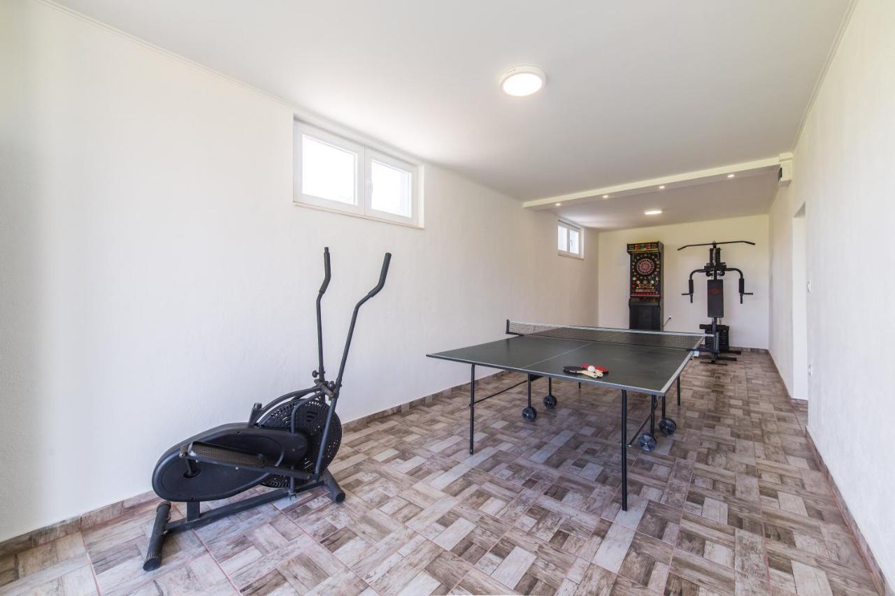 Holiday Home Villa Marija Radosic  Экстерьер фото