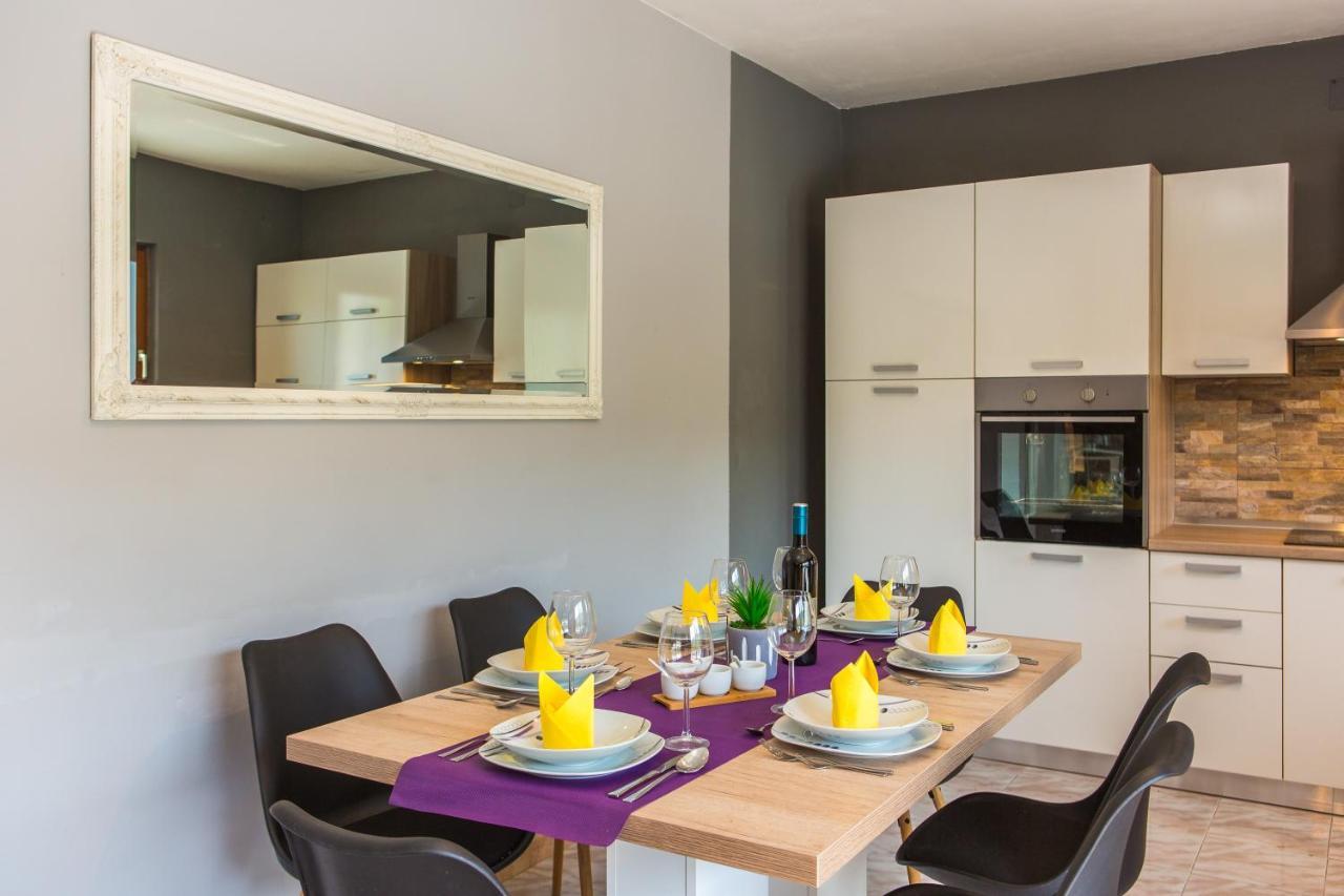 Holiday Home Villa Marija Radosic  Экстерьер фото